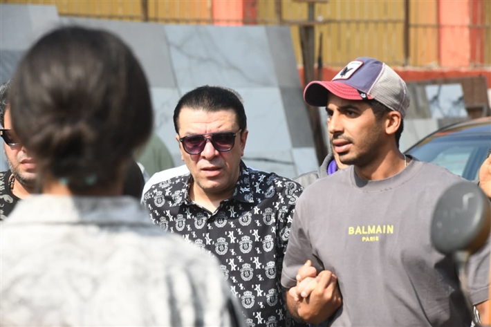 سعد الصغير وأحمد شيبة ومصطفى كامل وباسم سمرة من بينهم النجوم في جنازة إسماعيل الليثي