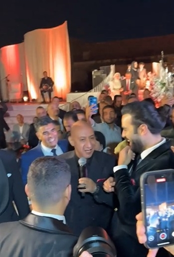 أحمد جمال ومي سليم ومينا عطا وأيمن الكاشف من بينهم النجوم في حفل زفاف هايدي موسى ومحمد غانم