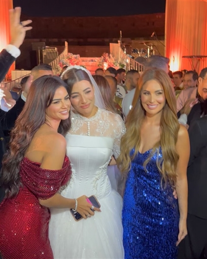أحمد جمال ومي سليم ومينا عطا وأيمن الكاشف من بينهم النجوم في حفل زفاف هايدي موسى ومحمد غانم