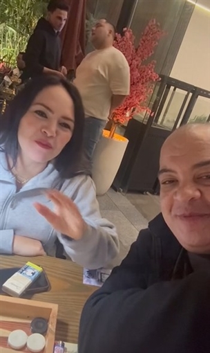 منال عبد اللطيف تخلع الحجاب بعد 13 سنة من ارتدائه