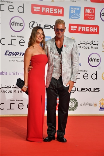 ليلى علوي ودرة وسلمى أبو ضيف وجومانا مراد بين حضور حفل افتتاح مهرجان القاهرة السينمائي الدولي