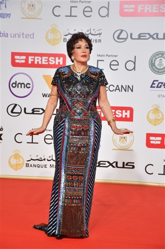 ليلى علوي ودرة وسلمى أبو ضيف وجومانا مراد بين حضور حفل افتتاح مهرجان القاهرة السينمائي الدولي