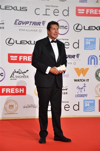 ليلى علوي ودرة وسلمى أبو ضيف وجومانا مراد بين حضور حفل افتتاح مهرجان القاهرة السينمائي الدولي