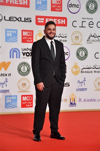 ليلى علوي ودرة وسلمى أبو ضيف وجومانا مراد بين حضور حفل افتتاح مهرجان القاهرة السينمائي الدولي