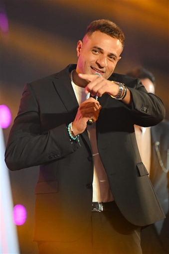 أهدوا أغنية فطومة لبعض الحضور ... لقطات من حفل واما في القاهرة الجديدة