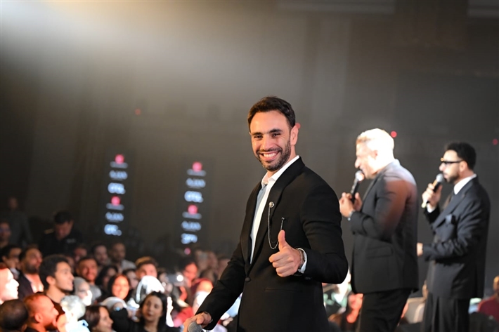 أهدوا أغنية فطومة لبعض الحضور ... لقطات من حفل واما في القاهرة الجديدة