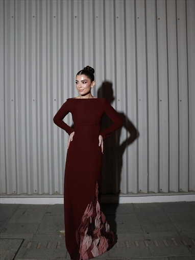 ليلى أحمد زاهر وأمينة خليل وجيسيكا حسام بين حضور عرض أزياء رامي قاضي