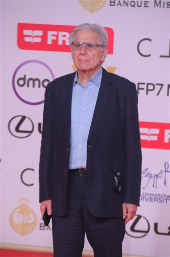 خالد النبوي ويسرا وحسين فهمي يحضرون عرض فيلم المهاجر بمهرجان القاهرة السينمائي