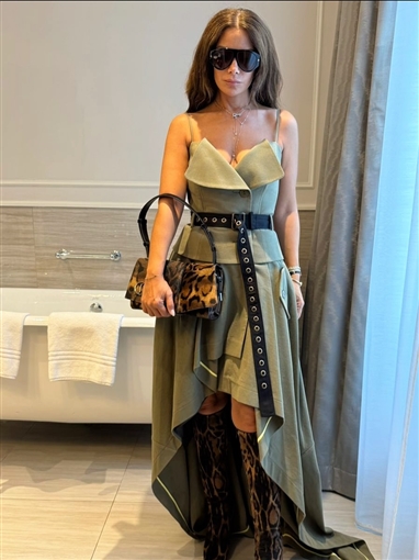 صبا مبارك تودع الصيف بألبوم صور يستعرض أبرز إطلالاتها في الشهور الماضية