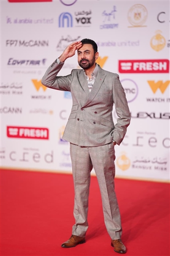 زينة وناهد السباعي ولقاء الخميسي من بينهم ... عرض فيلم بنات الباشا بمهرجان القاهرة السينمائي بحضور أبطاله ونجوم الفن