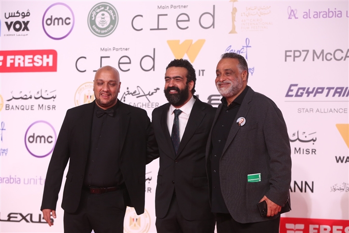 زينة وناهد السباعي ولقاء الخميسي من بينهم ... عرض فيلم بنات الباشا بمهرجان القاهرة السينمائي بحضور أبطاله ونجوم الفن