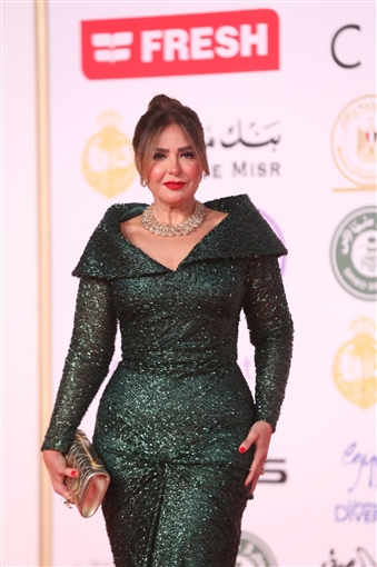 زينة وناهد السباعي ولقاء الخميسي من بينهم ... عرض فيلم بنات الباشا بمهرجان القاهرة السينمائي بحضور أبطاله ونجوم الفن