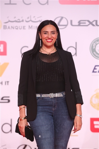 صابرين وإلهام شاهين وهنادي مهنا من بينهم ... النجوم يتألقون في عرض بنات الباشا بمهرجان القاهرة السينمائي