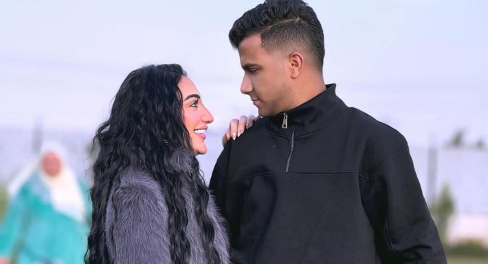 عصام صاصا وزوجته