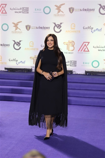 ياسمين عبد العزيز ودينا فؤاد ومنة عرفة من بينهم ... نجوم الفن يتألقون في مهرجان الأفضل 