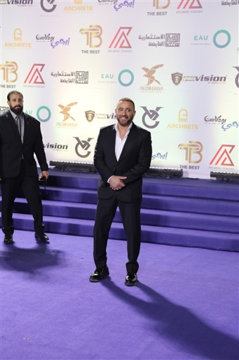 أحمد زاهر وأحمد السقا ومصطفى شعبان والنجوم في حفل مهرجان الأفضل 