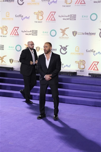 أحمد زاهر وأحمد السقا ومصطفى شعبان والنجوم في حفل مهرجان الأفضل 