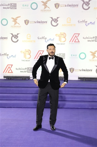 أحمد زاهر وأحمد السقا ومصطفى شعبان والنجوم في حفل مهرجان الأفضل 