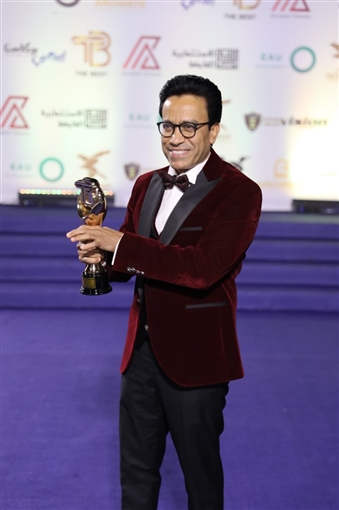 إلهام شاهين وليلى وملك أحمد زاهر وهشام جمال ونيكول سابا من بينهم ... تكريم نجوم الفن في مهرجان الأفضل 