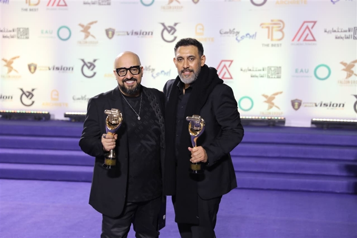 إلهام شاهين وليلى وملك أحمد زاهر وهشام جمال ونيكول سابا من بينهم ... تكريم نجوم الفن في مهرجان الأفضل 