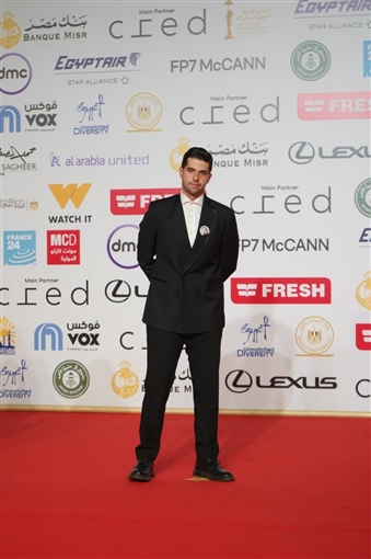 نسرين أمين ولقاء الخميسي ووئام مجدي من بينهم ... توافد النجوم على حفل ختام مهرجان القاهرة السينمائي