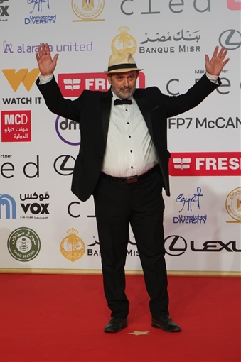 نسرين أمين ولقاء الخميسي ووئام مجدي من بينهم ... توافد النجوم على حفل ختام مهرجان القاهرة السينمائي