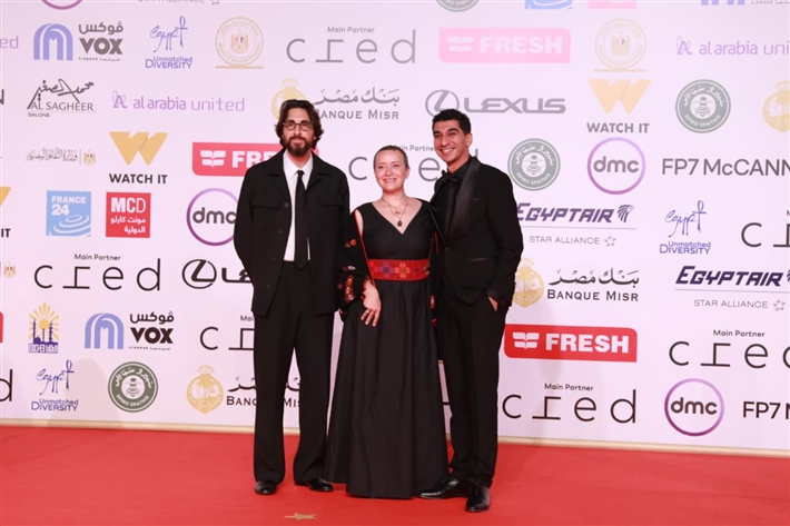 دينا فؤاد وهنا شيحة وبسمة والنجوم في حفل ختام مهرجان القاهرة السينمائي