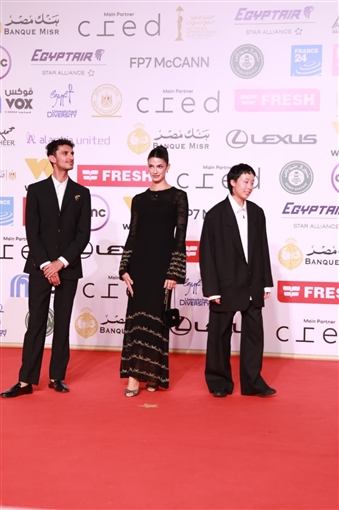 دينا فؤاد وهنا شيحة وبسمة والنجوم في حفل ختام مهرجان القاهرة السينمائي