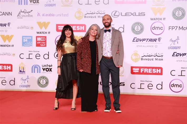 دينا فؤاد وهنا شيحة وبسمة والنجوم في حفل ختام مهرجان القاهرة السينمائي