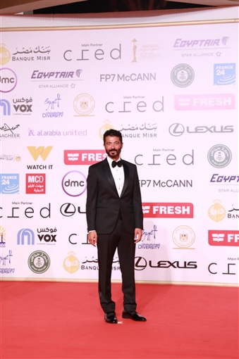 دينا فؤاد وهنا شيحة وبسمة والنجوم في حفل ختام مهرجان القاهرة السينمائي