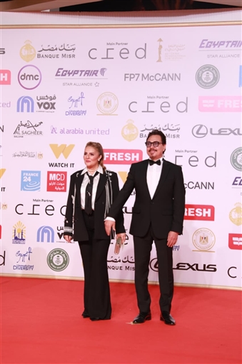 دينا فؤاد وهنا شيحة وبسمة والنجوم في حفل ختام مهرجان القاهرة السينمائي