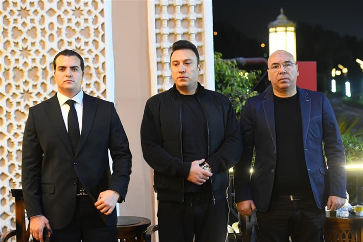 سوزان حسن ووفاء عامر ومنى عبد الغني من بينهم ... فنانون وإعلاميون يقدمون واجب العزاء في رحيل الإعلامية ميرفت سلامة