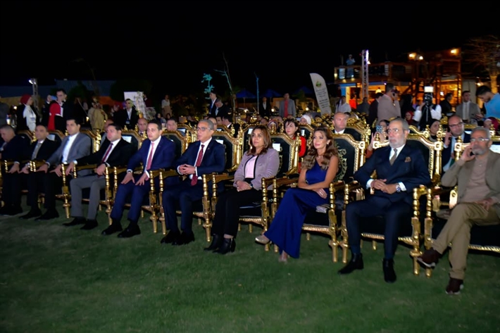 مدحت العدل وداليا مصطفى وأحمد مجدي ونجوم الفن في افتتاح الدورة الثانية من مهرجان الفيوم الدولي لأفلام البيئة