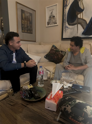 مصطفى حدوتة يكشف كواليس تعاونه مع الكينج محمد منير في مكاني لكأس العرب قطر 2025