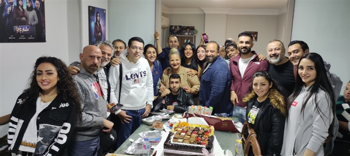 صور - فريق عمل مسلسل السرايا الصفرا يحتفل بأول يوم بروفات بحضور وفاء عامر وإيهاب فهمي