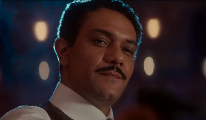 فيديو - منى زكي تدافع عن المرأة بدور أم كلثوم ... وأحمد حلمي يتلقى بلاغا بمحاولة قتلها ... وكريم عبد العزيز يصورها عند الأهرامات في برومو الست 