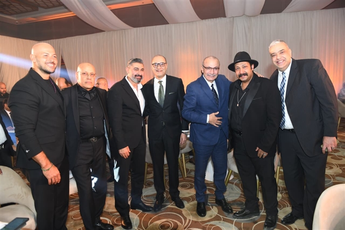 حمادة هلال والعسيلي يشعلون حفل زفاف ابنة المنتج محمد الشريف بحضور ياسر جلال ومحمد ثروت ومنذر رياحنة ونجوم الفن والإعلام