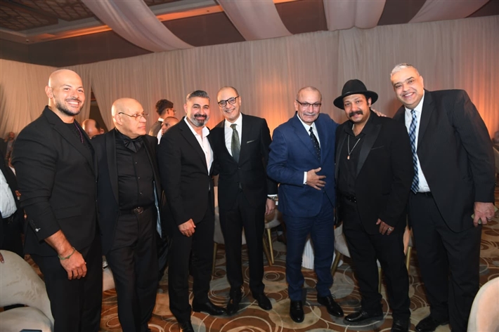 حمادة هلال والعسيلي يشعلون حفل زفاف ابنة المنتج محمد الشريف بحضور ياسر جلال ومحمد ثروت ومنذر رياحنة ونجوم الفن والإعلام