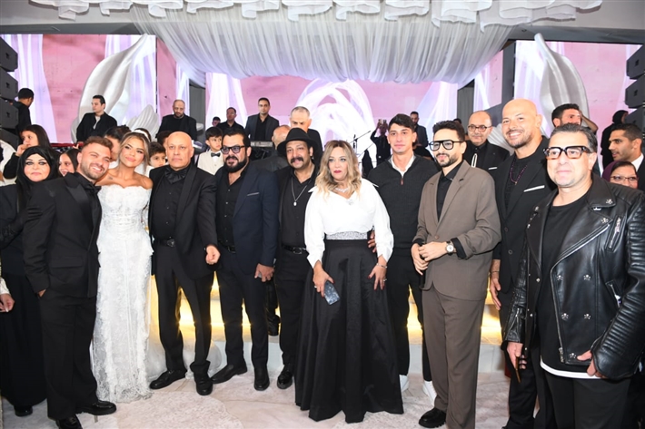 حمادة هلال والعسيلي يشعلون حفل زفاف ابنة المنتج محمد الشريف بحضور ياسر جلال ومحمد ثروت ومنذر رياحنة ونجوم الفن والإعلام