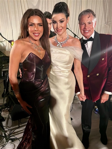 أحمد العوضي ومحمود حميدة وغادة عادل وناهد السباعي من بينهم النجوم في حفل زفاف أروى جودة