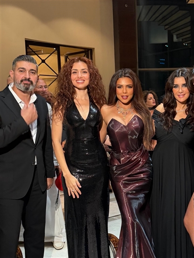 أحمد العوضي ومحمود حميدة وغادة عادل وناهد السباعي من بينهم النجوم في حفل زفاف أروى جودة