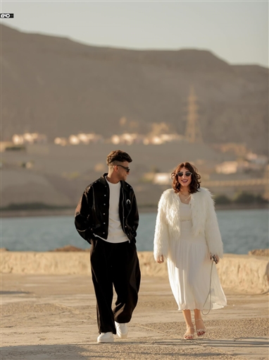 عصام صاصا يعود لزوجته جهاد أحمد النفس اللي بتنفسه