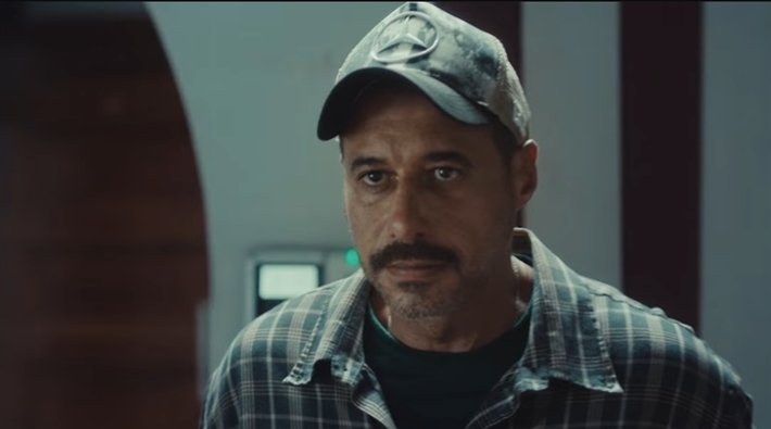 فيديو - دينا الشربيني تبحث عن متبرع بكليته ... وأحمد السعدني ينقذها في برومو لا ترد ولا تستبدل 