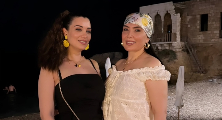 عبير صبري وشقيقتها مروة