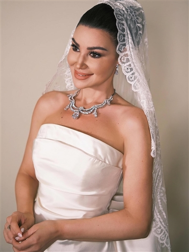 رومانسية وأناقة ... الصور الرسمية لحفل زفاف أروى جودة