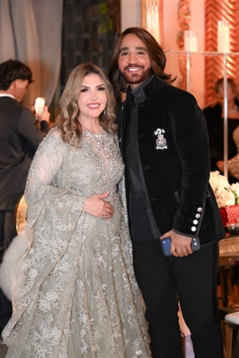 علي الحجار ولوسي وحلمي عبد الباقي من بينهم النجوم في زفاف ابنة نادية مصطفى وأركان فؤاد