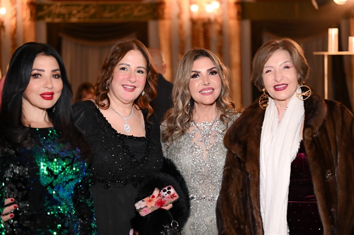 علي الحجار ولوسي وحلمي عبد الباقي من بينهم النجوم في زفاف ابنة نادية مصطفى وأركان فؤاد