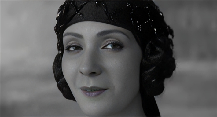 منى زكي من فيلم الست