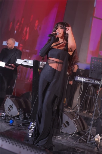 بشرى وإدوارد ومي سليم من بينهم ... النجوم في حفل أحمد سعد