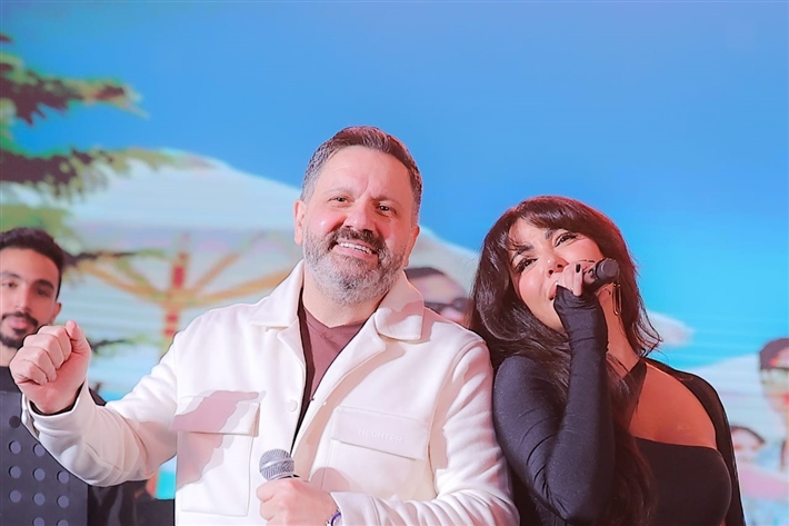 بشرى وإدوارد ومي سليم من بينهم ... النجوم في حفل أحمد سعد